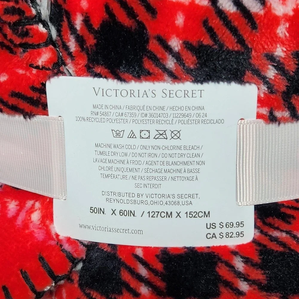 Victoria's Secret Red Black Plaid Cozy Plush Blanket Throw 50x60 Sherpa Fleece